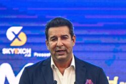 'Stick to Your Decisions And be Brave': Wasim Akram's Advise to Mohammad Hafeez And Wahab Riaz