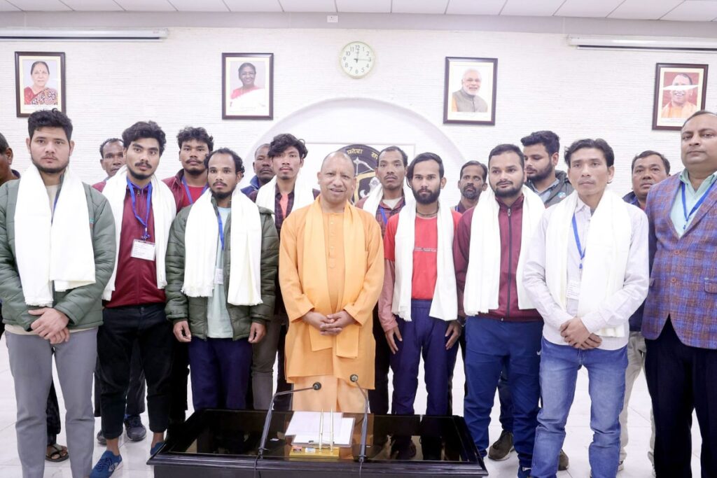 UP CM Adityanath Meets Workers Rescued from Silkyara Tunnel