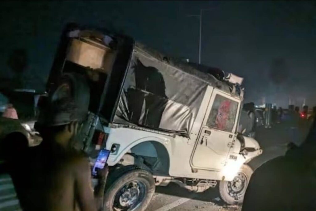 Bihar: One Killed, Six Injured as Vehicle of RJD Leader Tejashwi Yadav's Convoy Meets With An Accident