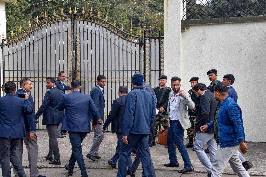 Bengal School Jobs Scam: ED Raids Builder’s Residences, Office in Kolkata