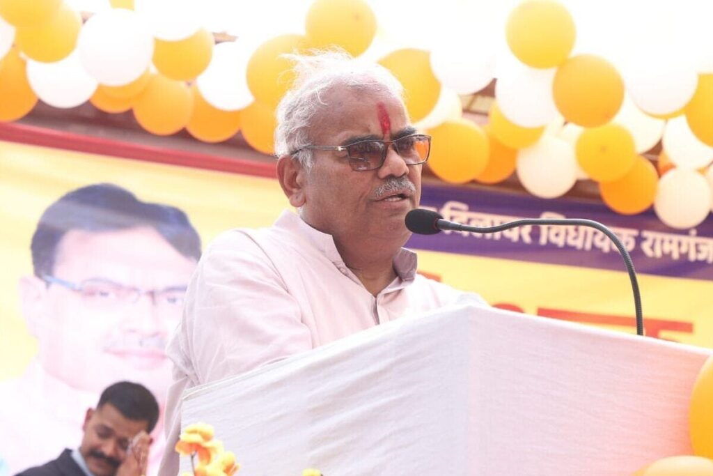 Rajasthan Education Minister Triggers Row, Calls Mughal Emperor Akbar ‘A Rapist’