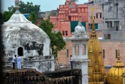 Gyanvapi Case: Muslim Side Moves SC Challenging Allahabad HC's Order Allowing Suit Seeking Temple Restoration