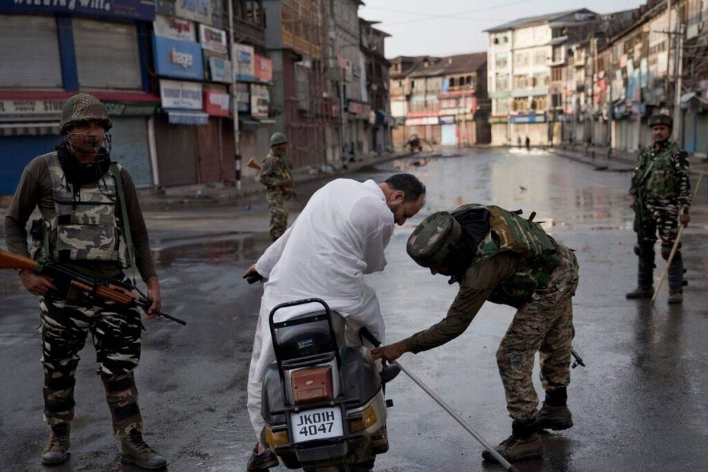 CNN-News18 Exclusive: How Pak's ISI Exploits Innocent Kashmiri Youth and Then Leaves Them In Despair