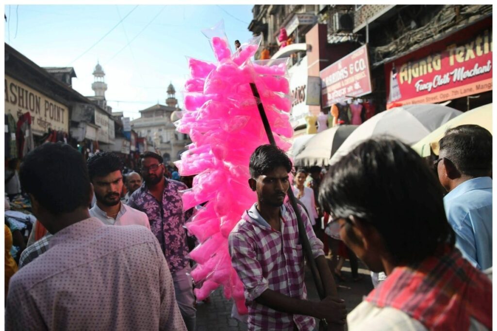 Tamil Nadu Bans Sale of Cotton Candy After Presence of Cancer-causing Dye Confirmed In Lab Test
