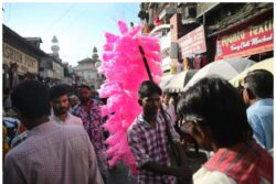 Tamil Nadu Bans Sale of Cotton Candy After Presence of Cancer-causing Dye Confirmed In Lab Test