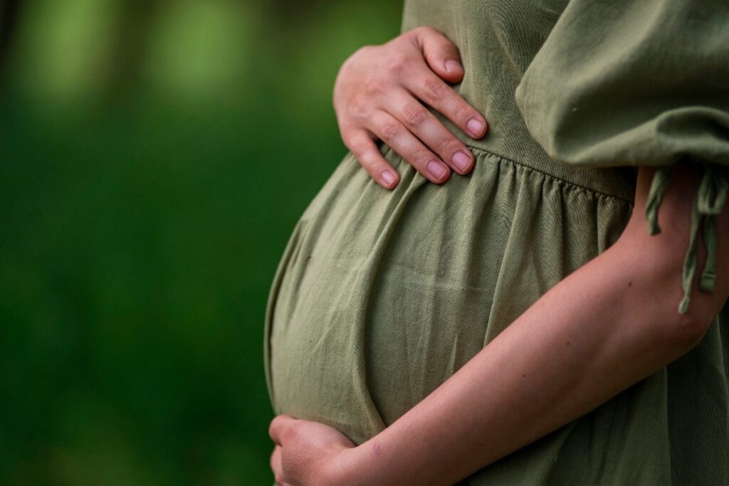 Centre Revises Surrogacy Rules: Couples with Medical Conditions Can Now Utilise Donor Gametes