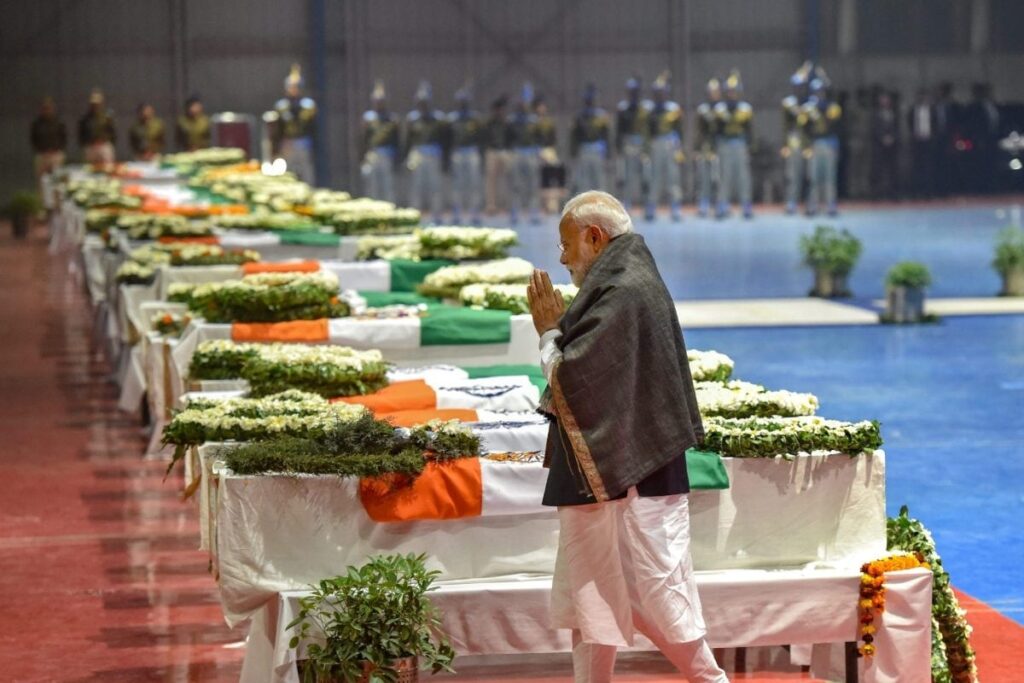 5 Years of Pulwama Attack: PM Modi, Rahul Gandhi Pay Homage to Martyred Security Personnel