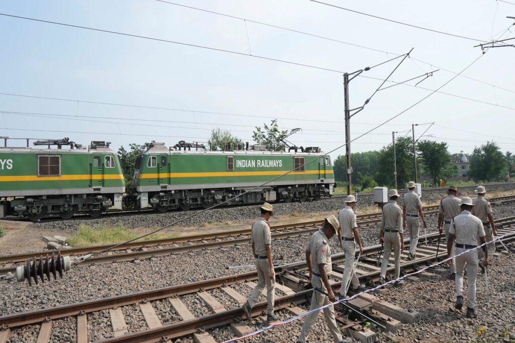 Four Bodies Recovered from Rail Tracks in Jharkhand's West Singhbhum District