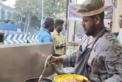 This Tamil Nadu Eatery Serves 5-star Meals At Low Cost