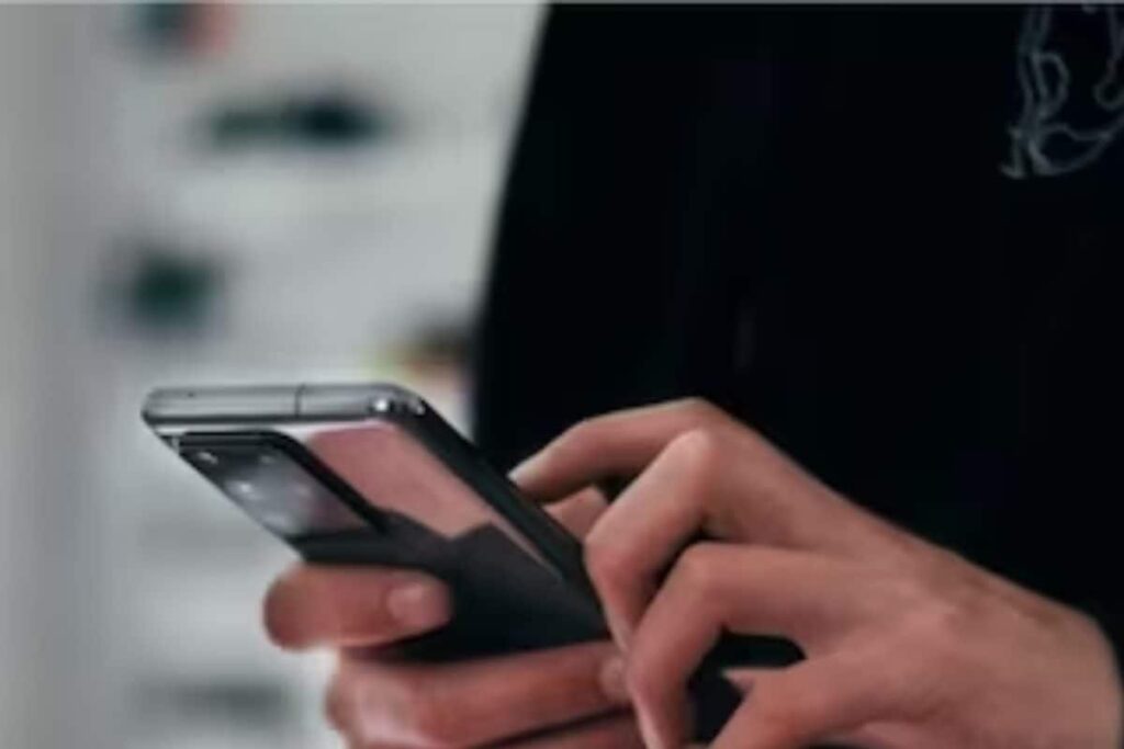 6 in 10 Still Get Three or More Pesky Calls Each Day, Finds LocalCircles Survey