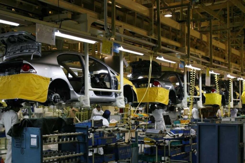 India in Top Gear as it Races to Become World’s Biggest Automobile Manufacturer
