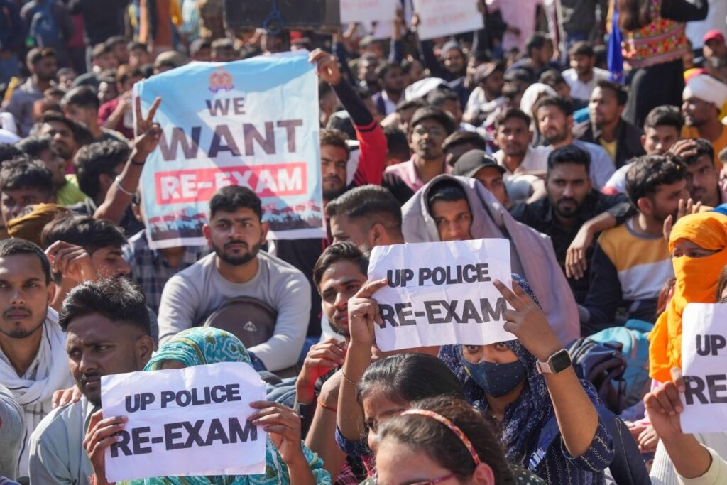 Day 6 of Mega Protest, 244 Held, FIR Filed: Answers Sent on WhatsApp, Police Paper Leak Shocks UP | FAQ & Truth Explained