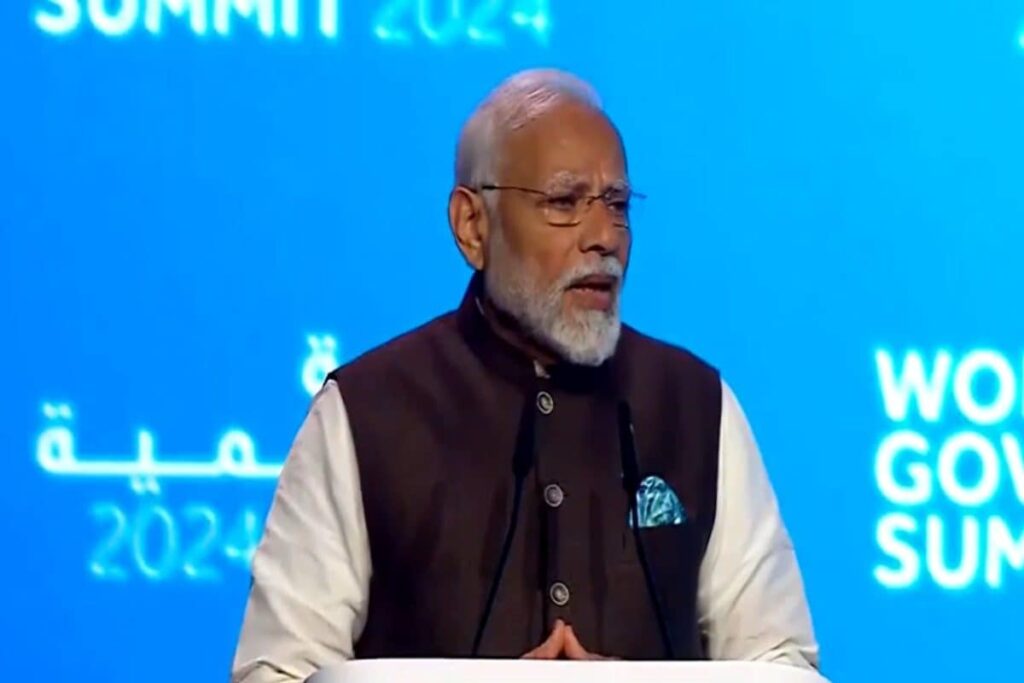 PM Modi Lays Down Vision At Global Summit In Dubai: 'Citizens Should Neither Feel Pressure Nor Absence Of Government'