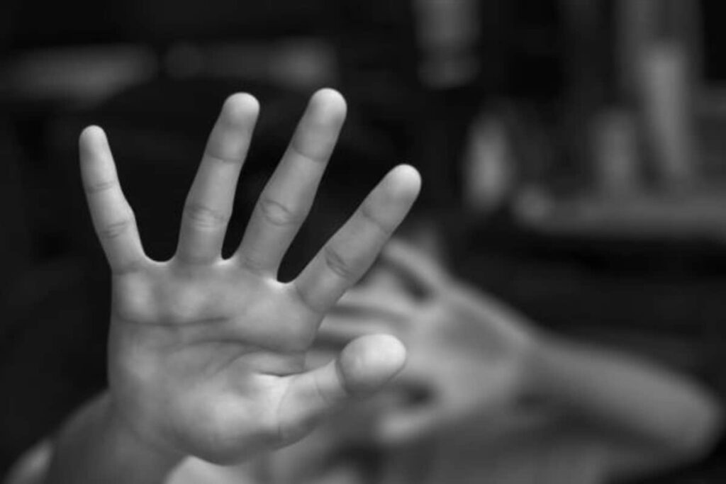 Pen Inserted in Rectum by Dad's Cousins, Uttar Pradesh Teen Stays in Pain for 3 Weeks After Being Sodomised