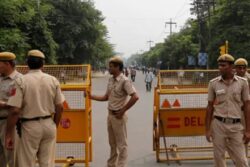 Woman Constable Dragged for Metres While Trying to Foil Snatching Bid in Delhi