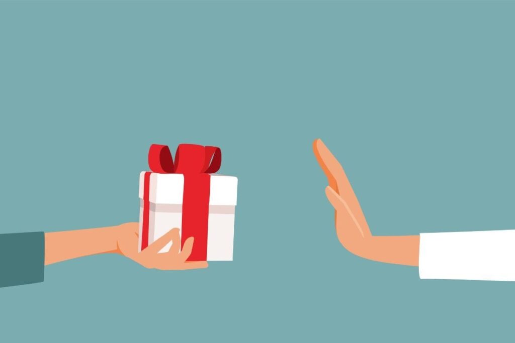 Pharma Firms Can No Longer Offer Travel Perks, Gifts to Doctors as Modi Govt Makes New Marketing Code Mandatory