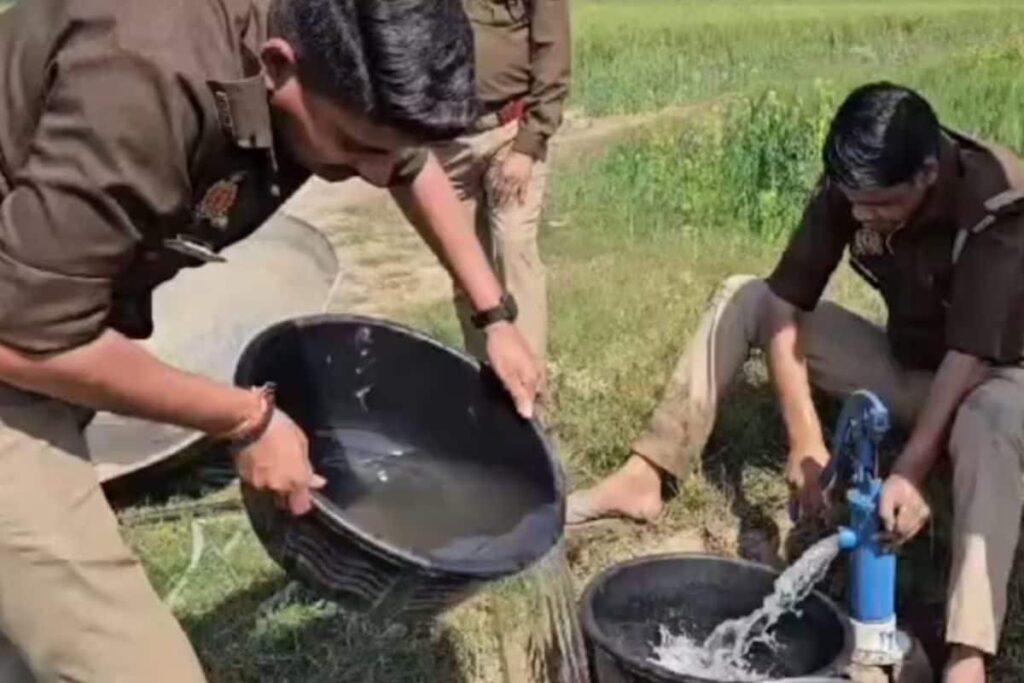 Police Discover Hand Pumps Generating Liquor Instead Of Water In This Jhansi Village