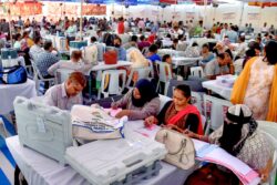 Lok Sabha Polls: Election Commission-Home Ministry Meeting Today on Deployment of Paramilitary Forces