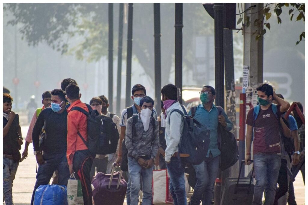 CAA Effect: 18 Hindu Refugees From Pakistan Granted Indian Citizenship at Camp in Ahmedabad