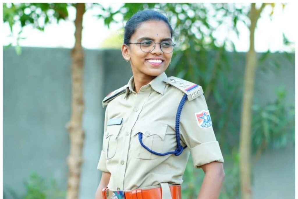 Telangana Woman Arrested For Pretending As Sub-inspector, Caught After Meeting Prospective Groom