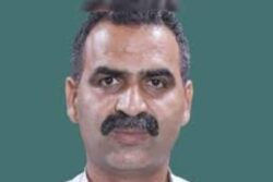 BJP Candidate from Muzzafarnagar Sanjeev Balyan's Convoy Attacked, Leader Safe