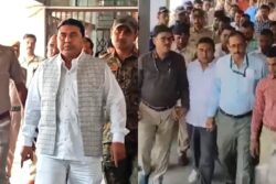 Just 11 Days Apart, Shahjahan Sheikh's Body Language During Court Entry Is A Study In  Contrast