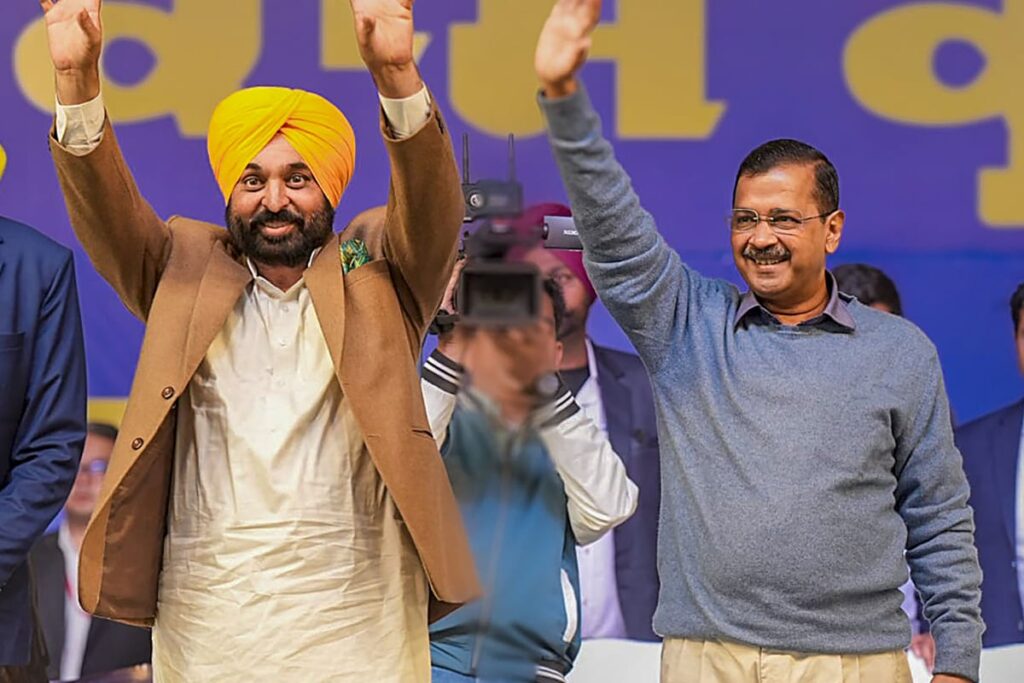 'Uncleaned Glass, Face Not Clearly Visible': Bhagwant Mann Had 'Tears In Eyes' On Meeting Kejriwal In Tihar Jail