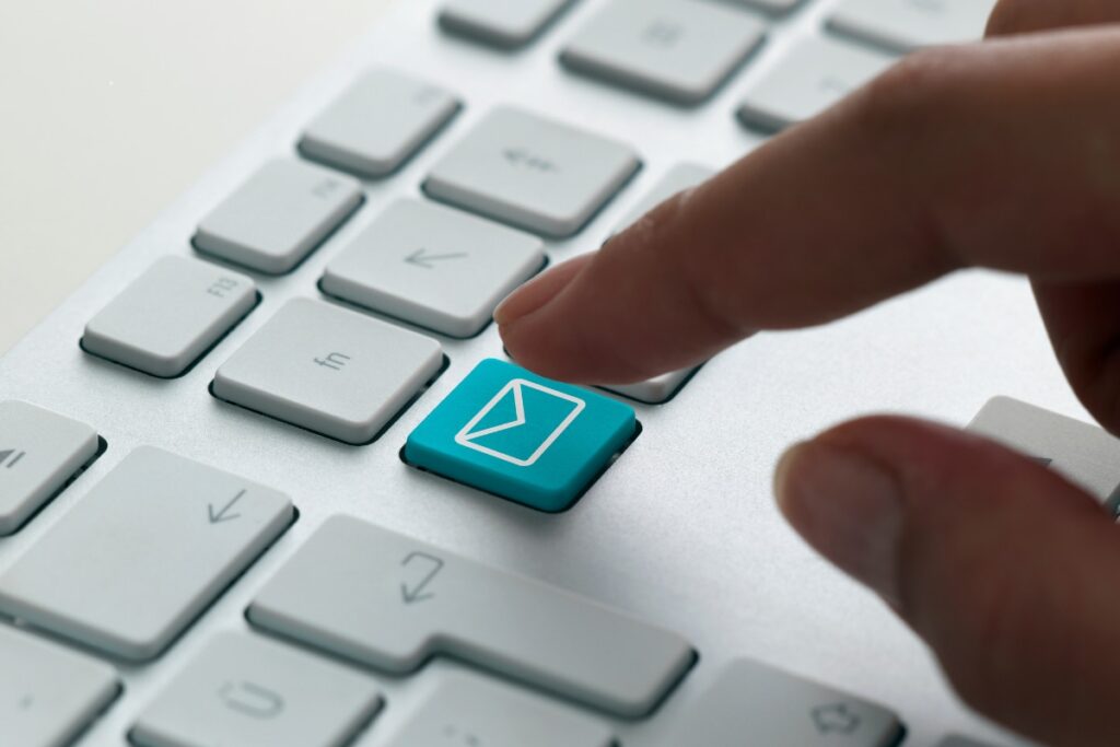 MoRTH Takes 'E-Way': To Go 'Paperless', Ministry Issues SOP for Digital Submission, Approval of Projects