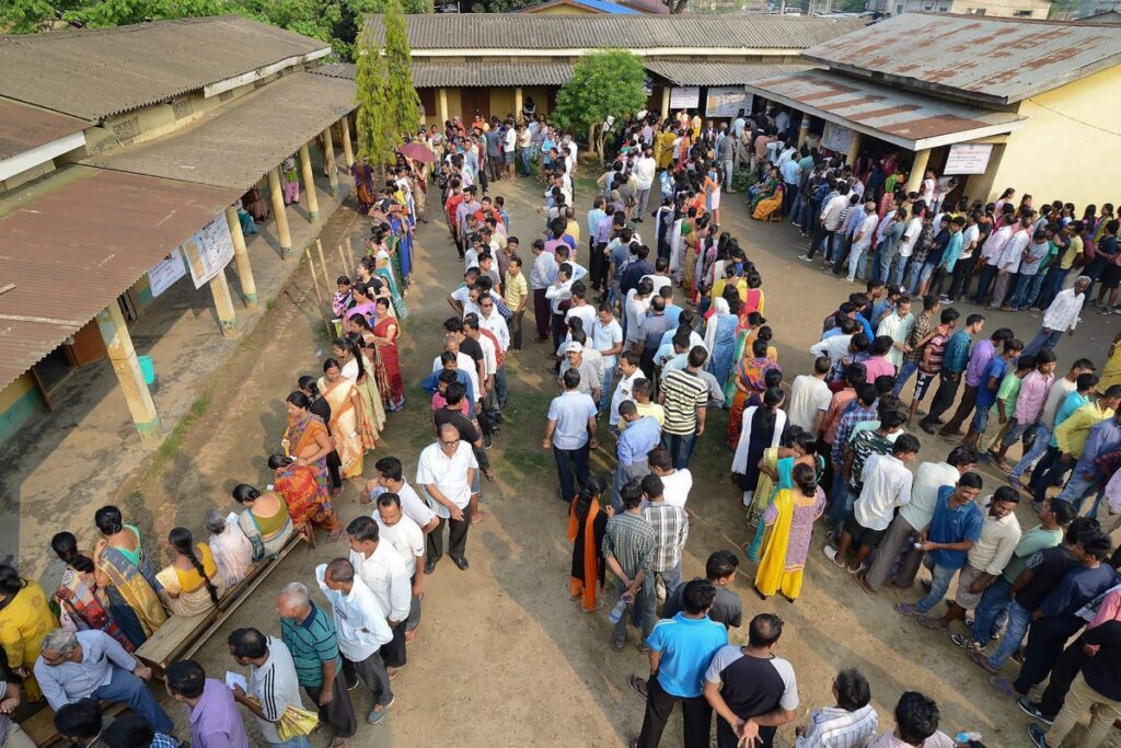 News18 Evening Digest: First Phase of Lok Sabha Election; Kejriwal's Mango Consumption in Tihar Debate and Other Top Stories