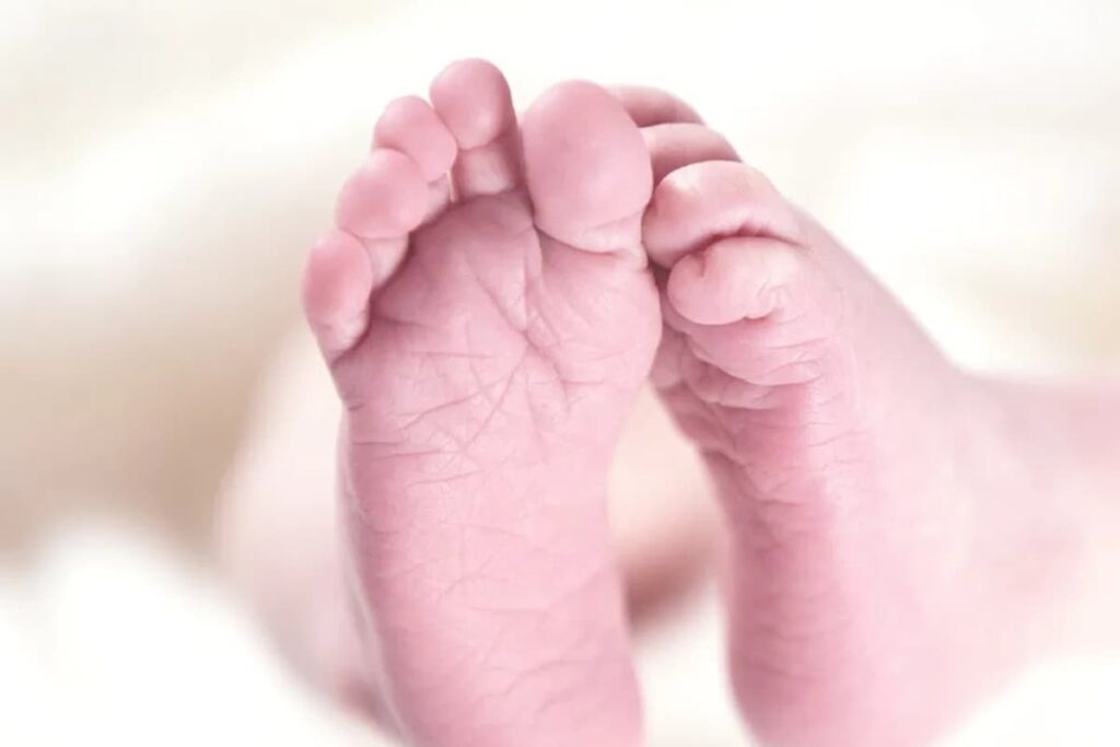 Jaipur: Denied Admission, Woman Delivers Baby Near Govt Hospital's Gate; 3 Doctors Suspended