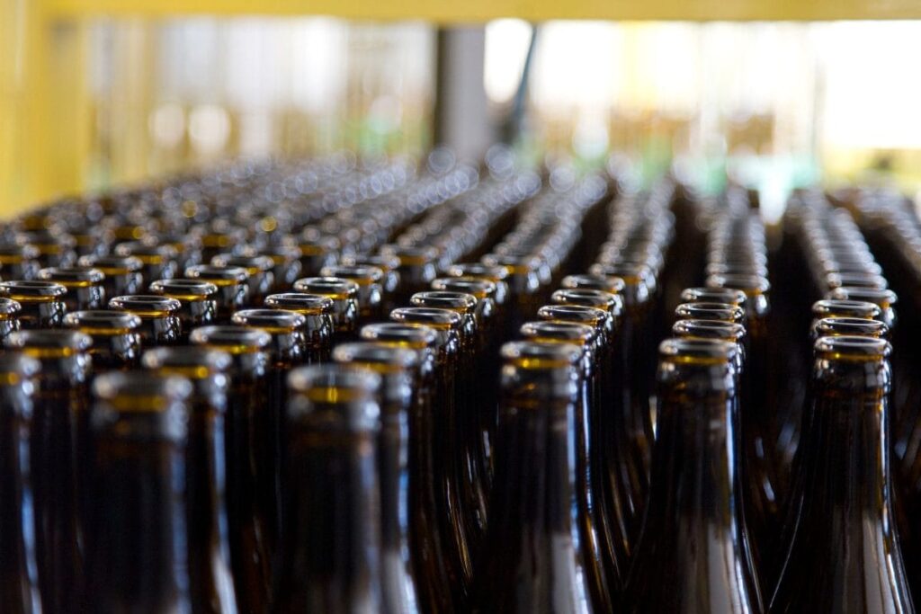 Woman Booked For Stabbing Niece With Beer Bottle In Navi Mumbai