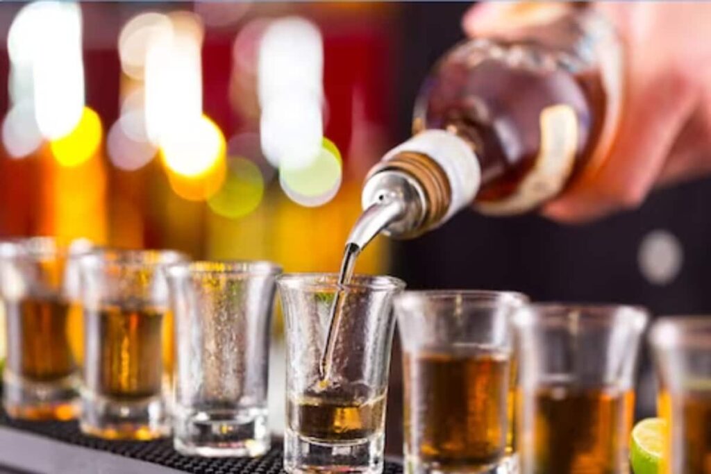 Wine Shops Shut, Bars and Restaurants Won’t Serve Alcohol in Mumbai From This Saturday To Monday