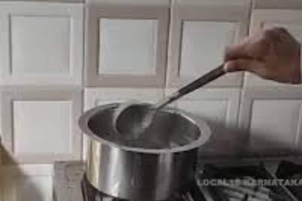 This Uttara Kannada Man Makes Sticking Gum From Corn