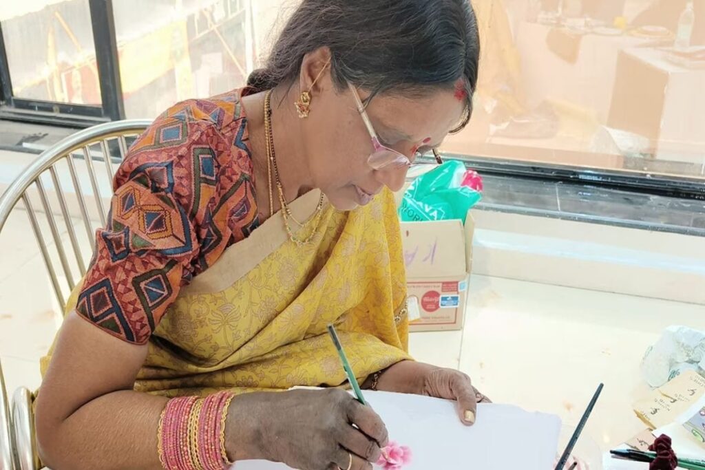 How Fabric Painting Business Can Help You Earn Lakhs