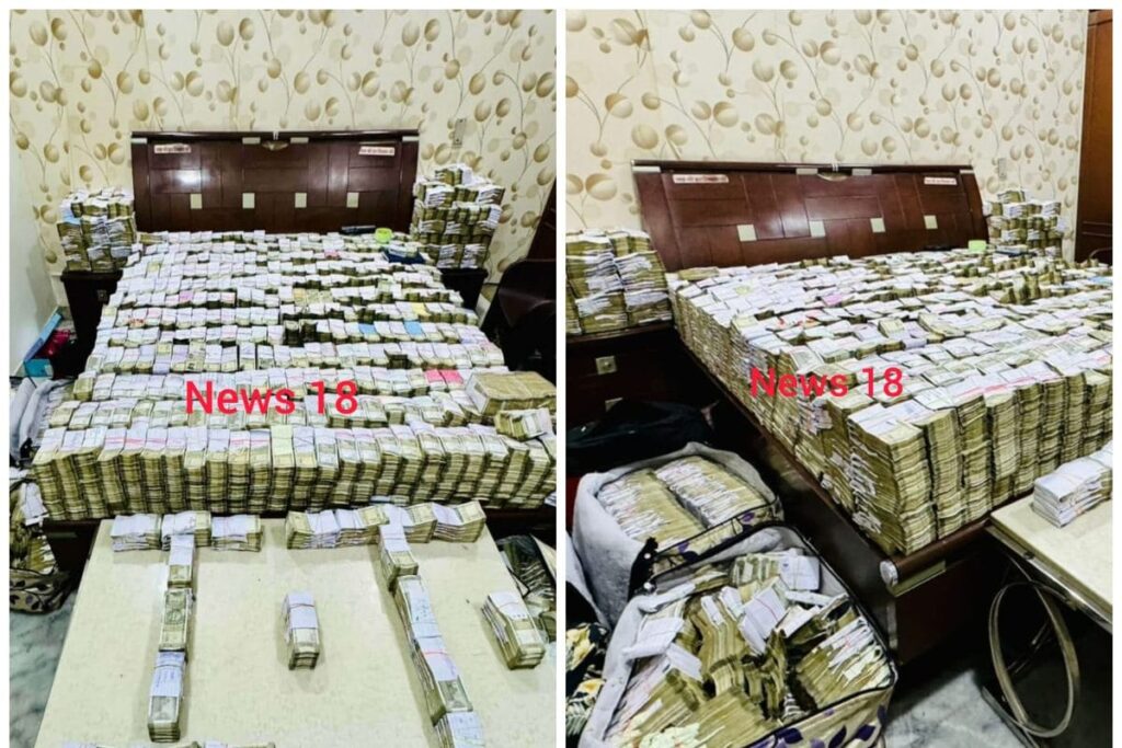 Income Tax Raids Agra Shoe Manufacturer, Recovers Rs 40 Crore Cash