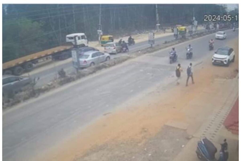 Caught On Cam | Unable To Overtake, Two-wheeler Rider In Bengaluru Shatters Car Window, Injures Child