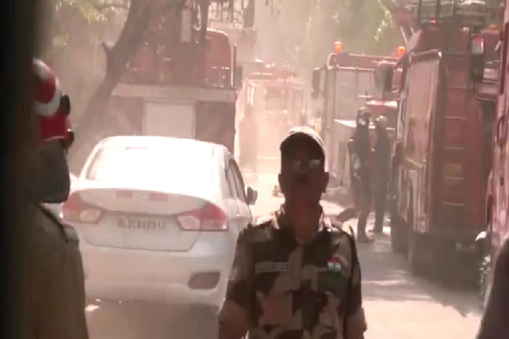 Fire Breaks Out In Delhi's I-T Office; 21 Engines On Spot