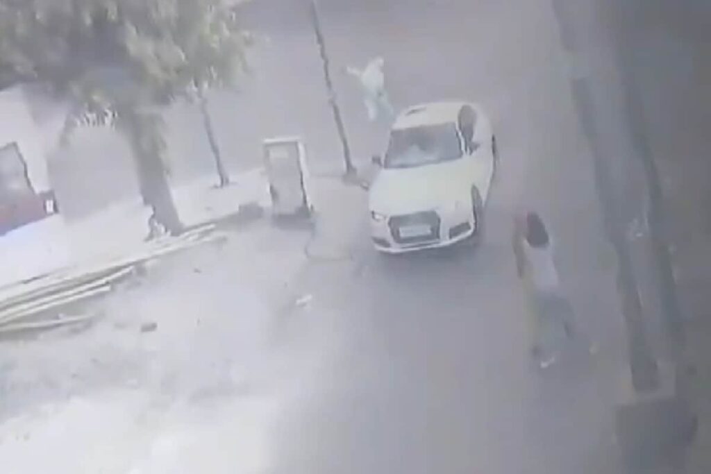 Speeding Audi Kills Elderly Man Crossing Road In Noida | Video