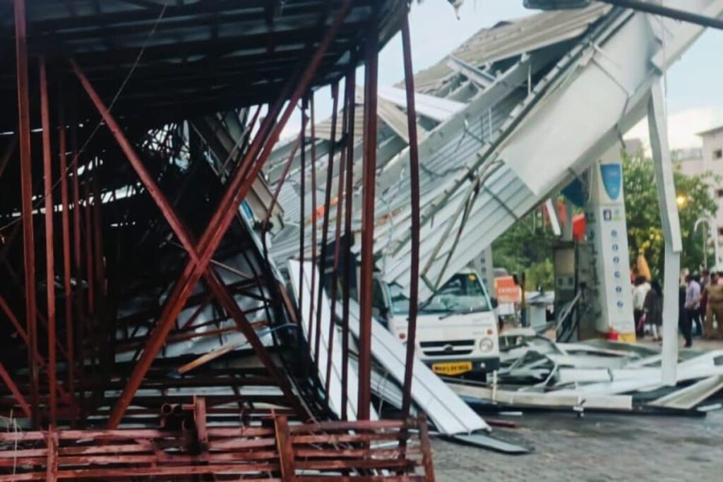 Structural Audit Of All Hoardings In Mumbai After Ghatkopar Billboard Collapse; Rs 5 Lakh For Kin Of Deceased