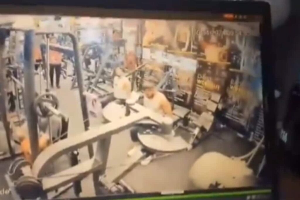 32-Year-Old Man Dies While Working Out At Gym In Varanasi | Video