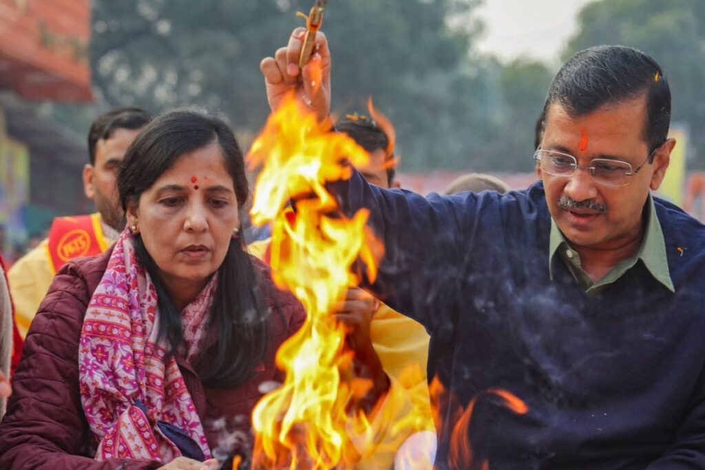 News18 Afternoon Digest: Kejriwal’s Wife Asked To Remove His Court Address Video; Modi And Meloni Strike Pose On Sidelines Of G7 Summit & Top Stories