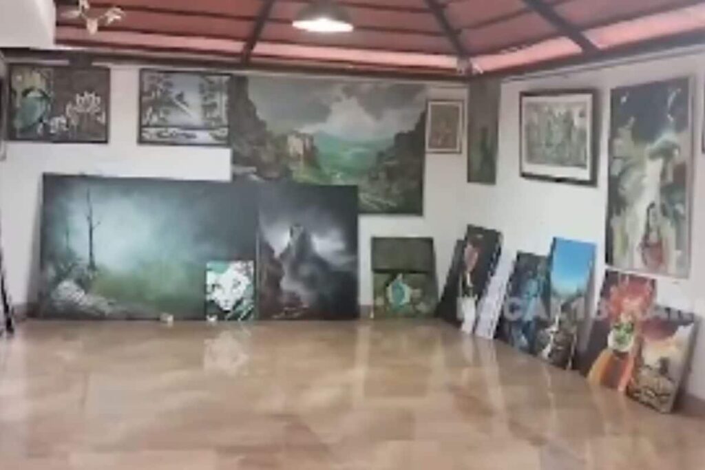 Meet The Mysuru Teacher Who Converted His Home Into An Art Gallery