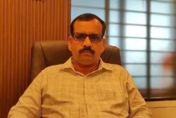 Visually Impaired Kannada Man Helps Farmers By Supplying Raw Materials At Low Cost