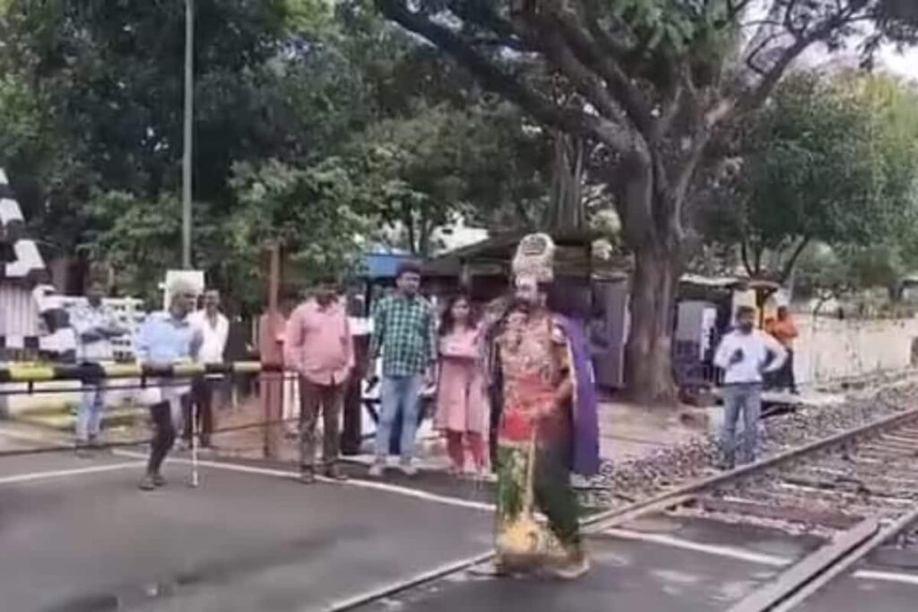 In Mysuru, Man Dresses As Yamraj To Raise Awareness On Level Crossing Safety Rules
