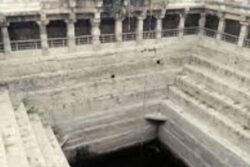 Warangal's Srungara Baavi: A Journey Through Kakatiya Dynasty's Architectural Brilliance