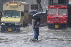 Maharashtra Weather: Heavy Rainfall Predicted For Next 5 Days, Yellow Alert Issued for Mumbai