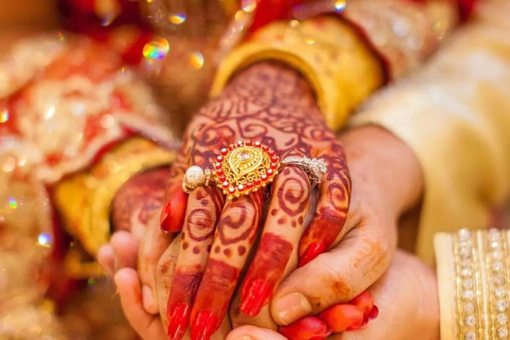 Uttar Pradesh, Uttarakhand Health Authorities Hunt for 'Grooms' After 'Serial Bride' Tests HIV-positive in Jail