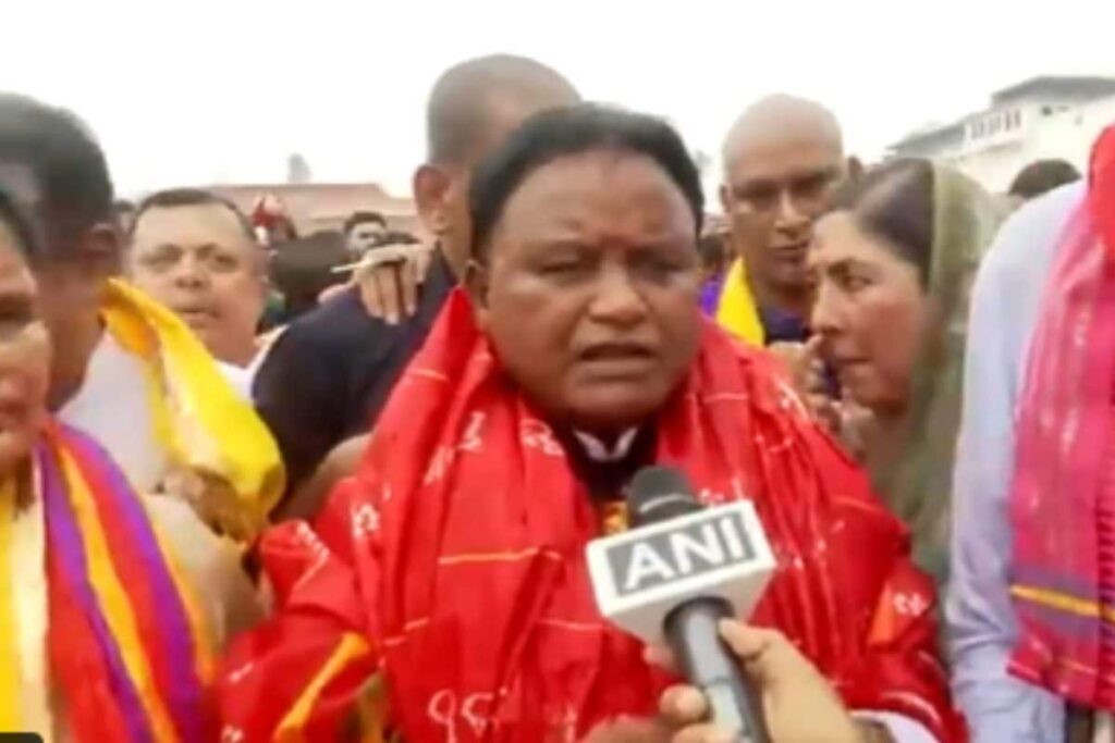 Odisha CM Mohan Majhi Visits Jagannath Temple As Its All 4 Gates Open For Devotees From Today