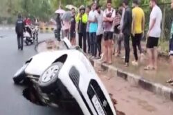 Watch: Car Falls Into A Massive Crater After Road Caves In Gujarat's Gandhinagar
