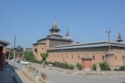 Eid Prayers Disallowed at Srinagar's Jama Masjid 6th Time in a Row